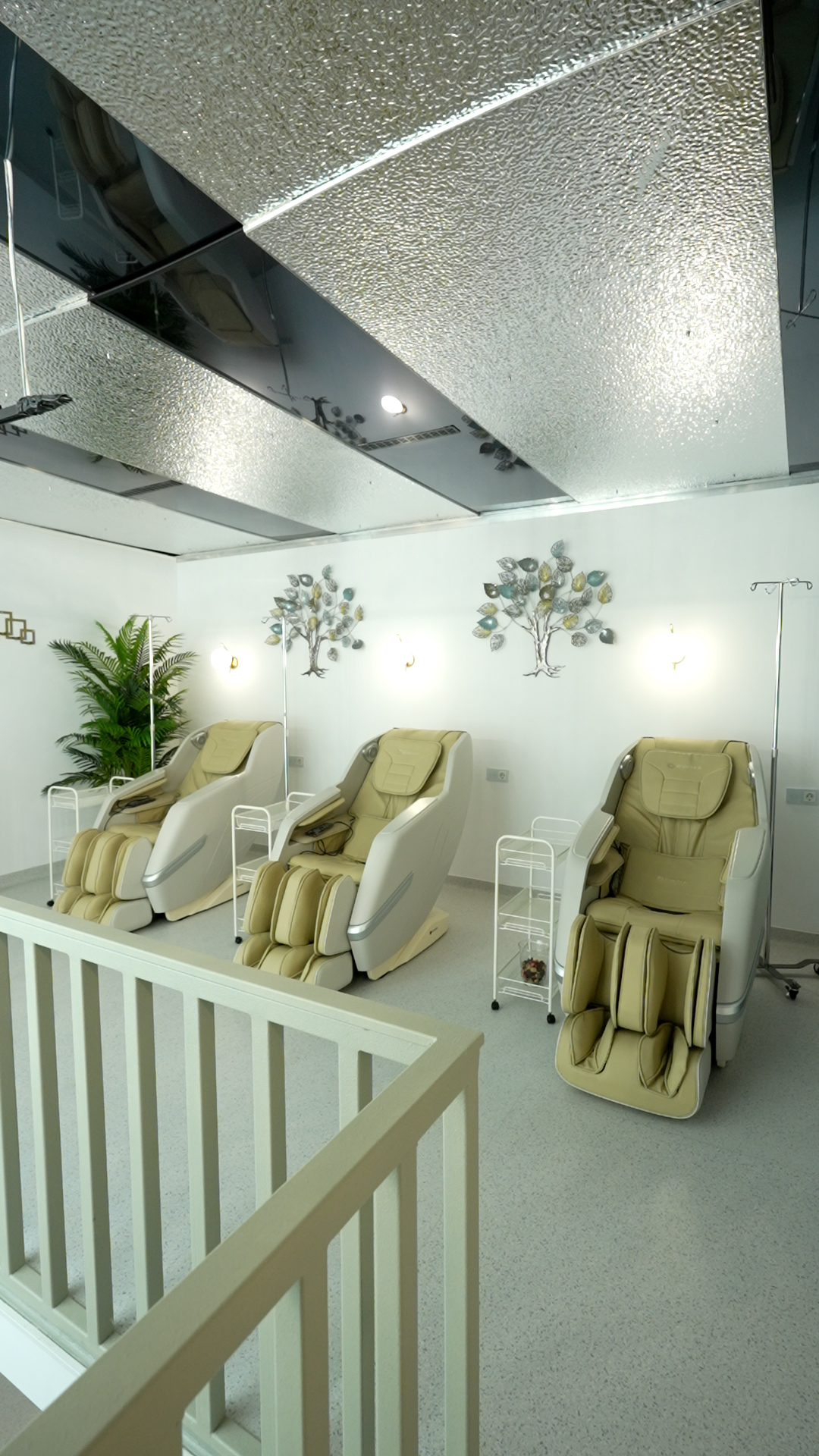 Salon perfuzii — vedere de sus