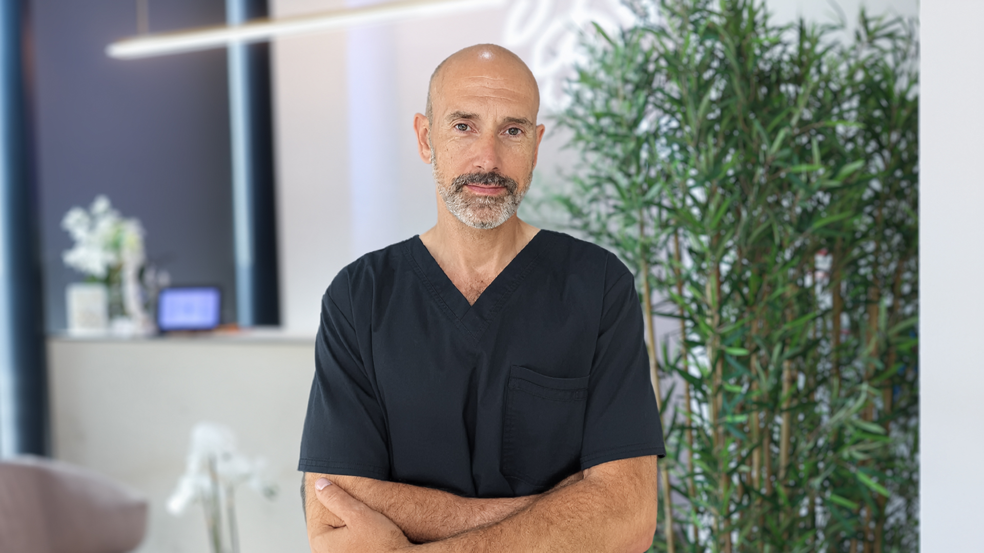 Dr. Răzvan Teodoreanu